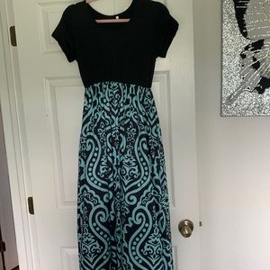 Maxi dress with pockets